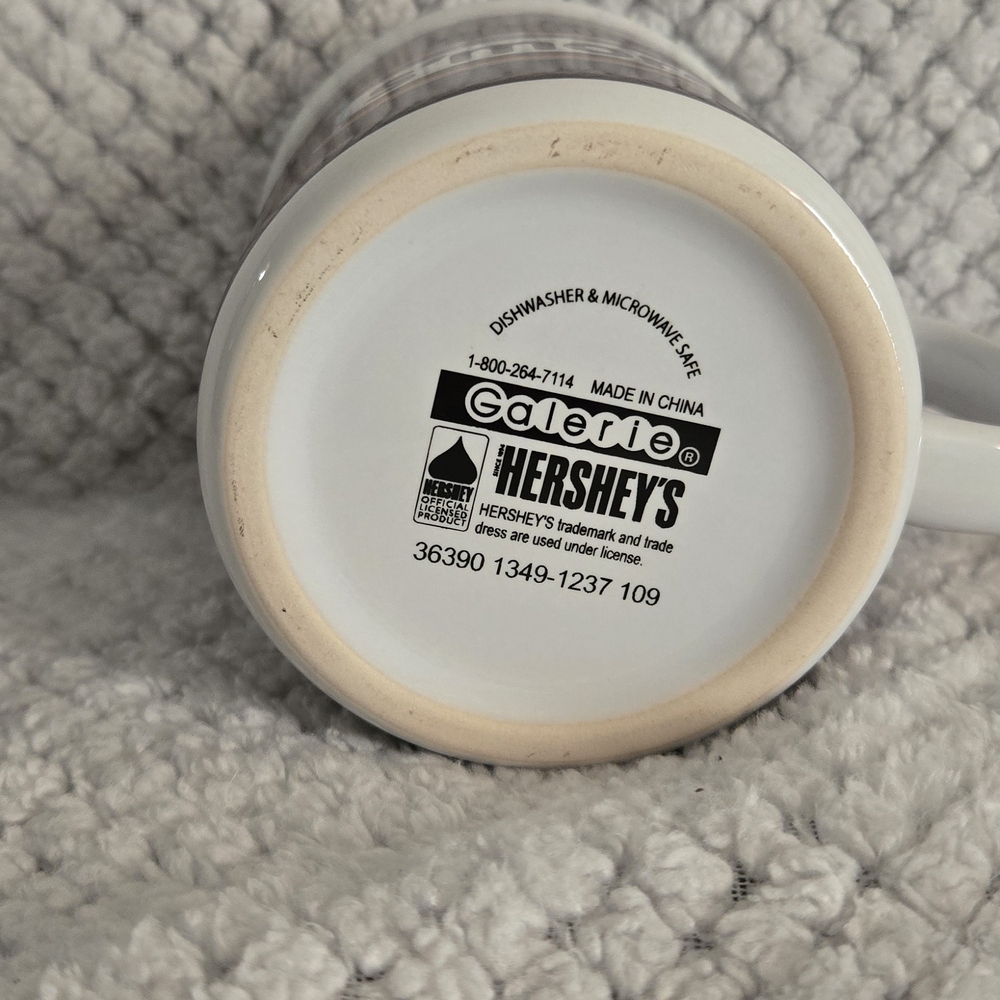Hershey's S'mores Mug - Brown and White - Picture 3 of 3